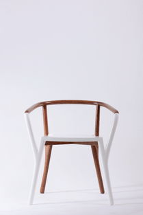 手機(jī)版Y腿堆疊椅 技術(shù)開發(fā)與銷售新標(biāo)桿，榮膺印尼家具設(shè)計獎